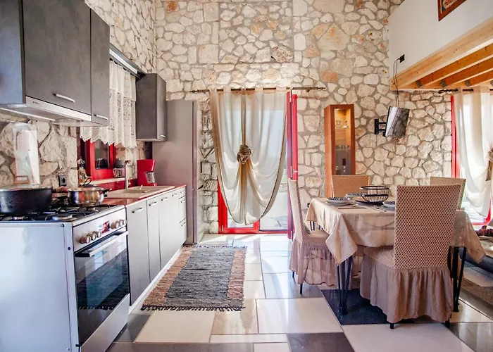 Βίλα Anastasia Μηνιά